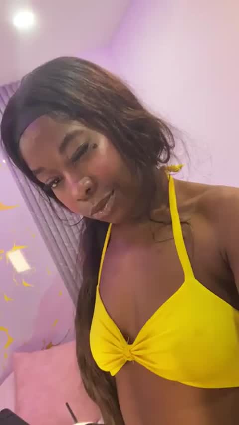 Don't leave me waiting... come make my evening even brighter. 💖