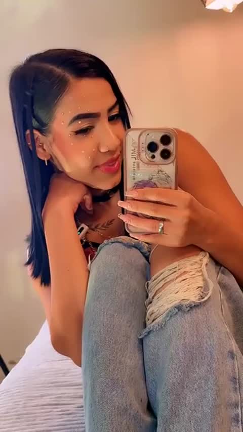 I have a look that can say a lot without saying a single word 😉