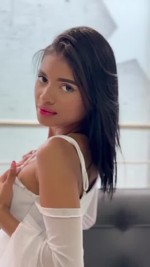 you have to see what is coming -  i´me live now - join me - link in bio
