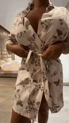 Here’s what my 44 year old naked brown body looks like after 1 pregnancy BrownHotties
